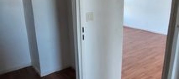 1 bedroom Apartment in Loos, France No. 280952 8