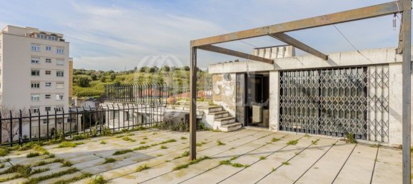 8 غرف نوم منزل في Lisbon, Portugal رقم 98429 25