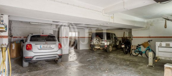 8 غرف نوم منزل في Lisbon, Portugal رقم 98429 32