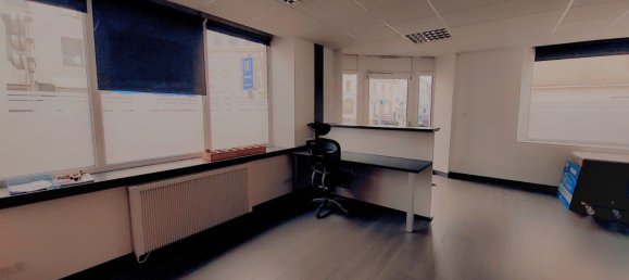 Коммерческая недвижимость 120м² в Сен-Дье, Франция № 272467 2