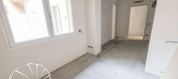 3 rooms Apartment in Vaiano, Italy No. 22298 8