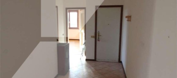 2 Schlafzimmer Wohnung in San Fermo della Battaglia, Italy, Nr. 230189 18