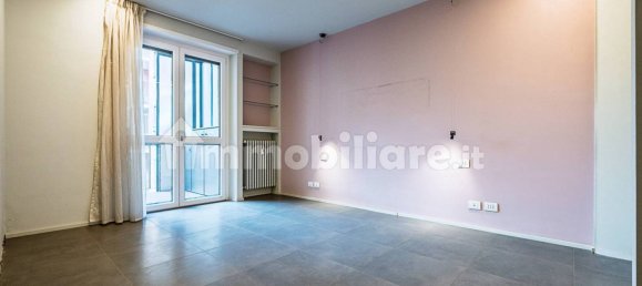 3 Schlafzimmer Wohnung in Turin, Italy, Nr. 336306 28