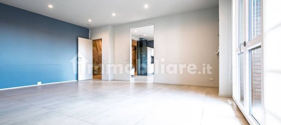 3 Schlafzimmer Wohnung in Turin, Italy, Nr. 336306 13