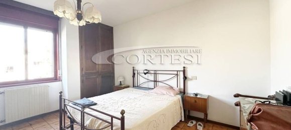 Квартира с 7 спальнями в Читта ди Кастелло, Италия № 360129 21