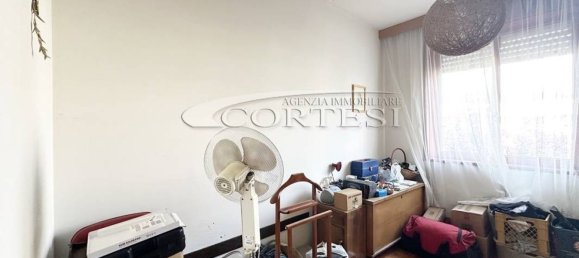 Квартира с 7 спальнями в Читта ди Кастелло, Италия № 360129 16