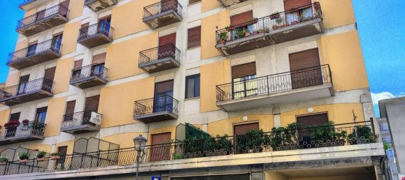3 bedrooms Apartment in Borgosesia, Italy No. 330670 15