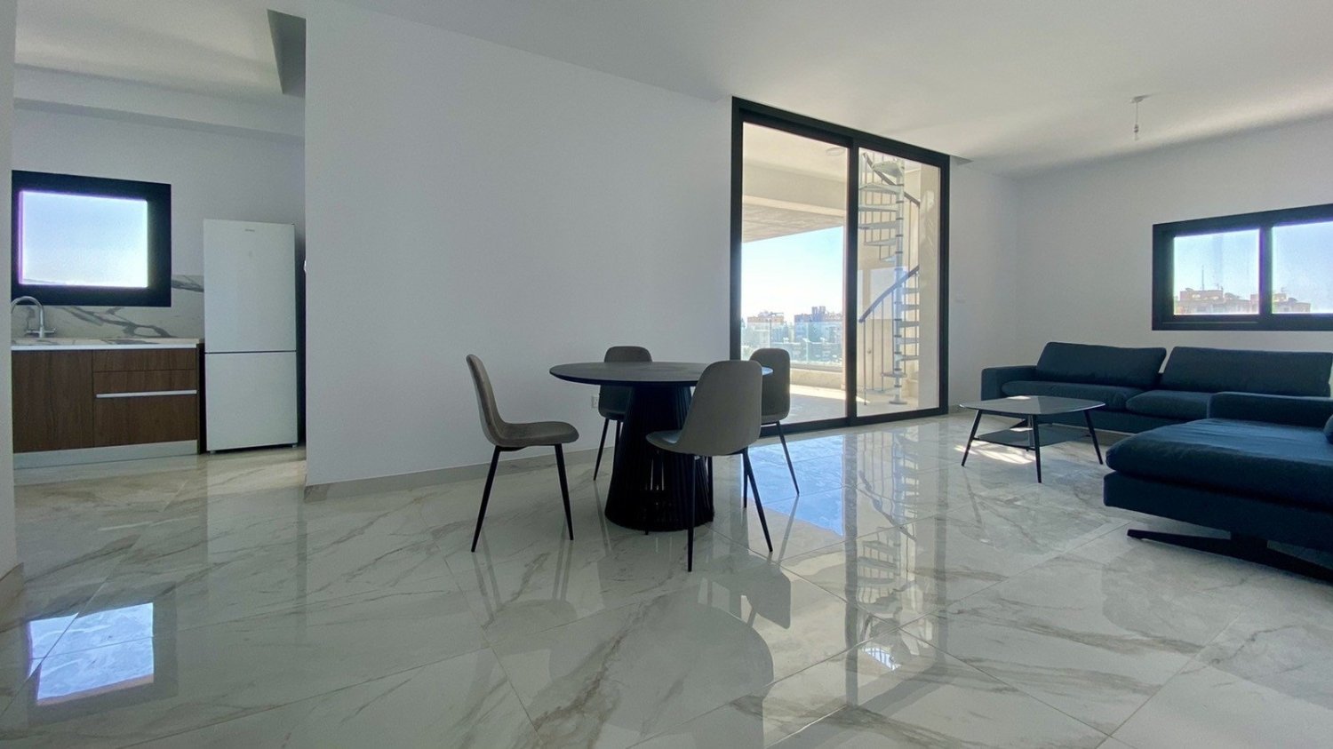 3 غرف نوم شقة في Germasogeia, Cyprus رقم 690