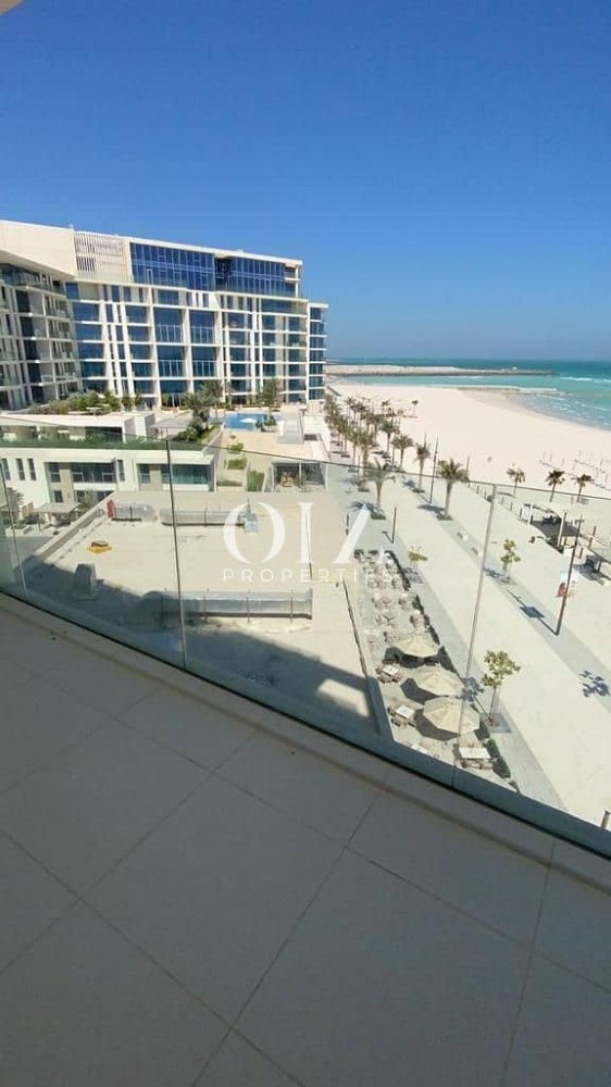 3 bedrooms Apartment in Saadiyat Island, UAE No. 17329