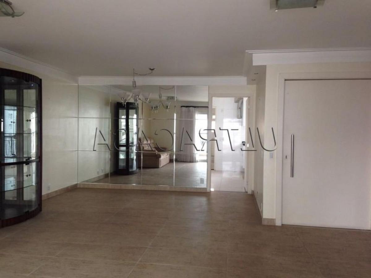 3 bedrooms Apartment in Sao Paulo, Brazil No. 586850