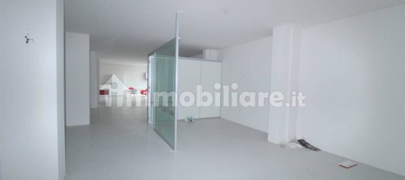 770m² Commercial property in Siena, Italy No. 210170 5