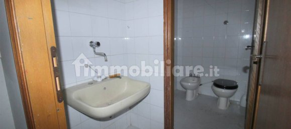 770m² Commercial property in Siena, Italy No. 210170 21