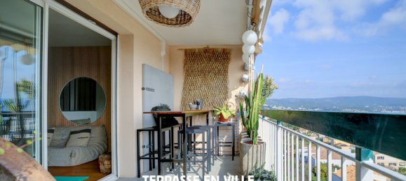 2 bedrooms Apartment in La Ciotat, France No. 347872 2