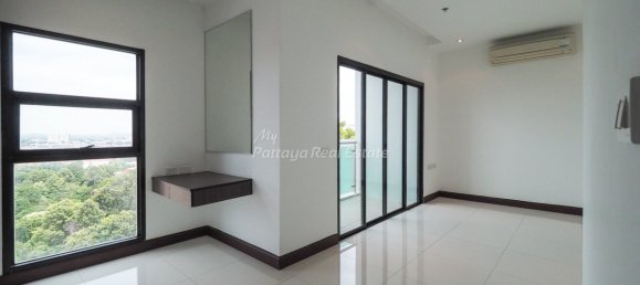 4 bedrooms Condo in Pattaya, Thailand No. 22227 8