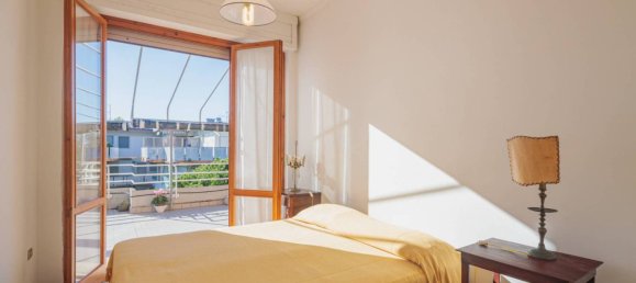 Penthouse T3 em Massa, Italy N.º 141521 12