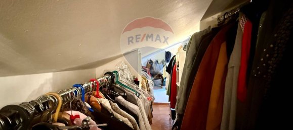 Studio in Milan, Italy No. 327937 8