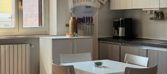 Studio in Milan, Italy No. 327937 42