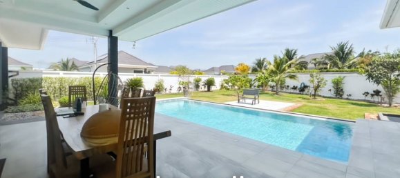 3 bedrooms Villa in Hua Hin, Thailand No. 32837 3