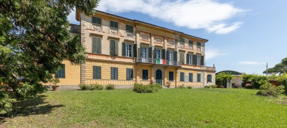 25 rooms Villa in Capannori, Italy No. 181939 32