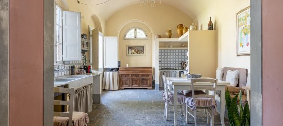 25 rooms Villa in Capannori, Italy No. 181939 18