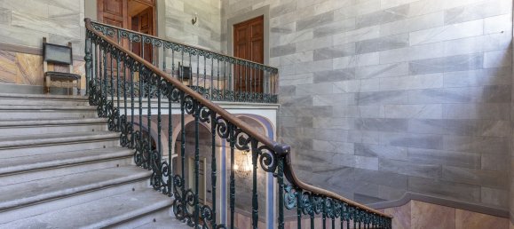 25 rooms Villa in Capannori, Italy No. 181939 5