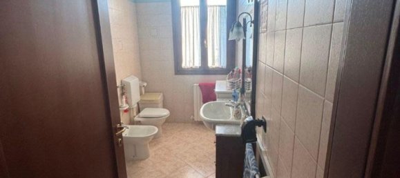 2 rooms Apartment in San Felice sul Panaro, Italy No. 81606 9