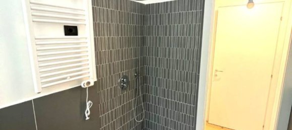 1 bedroom Apartment in Milan, Italy No. 269514 8