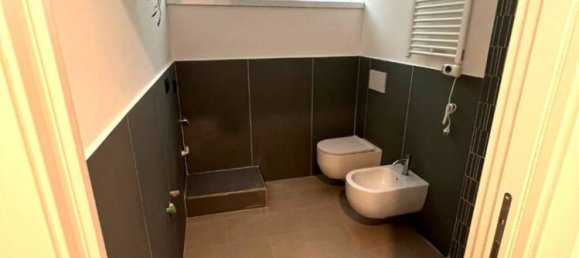 1 bedroom Apartment in Milan, Italy No. 269514 7