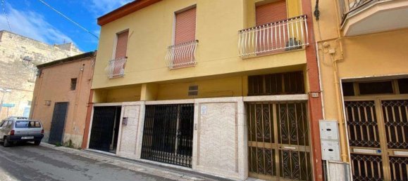 10 rooms House in Casarano, Italy No. 83277 10