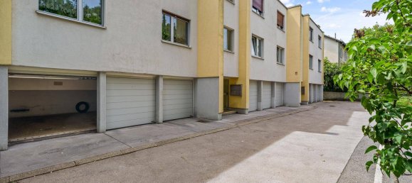 Apartamento de 3 dormitorios en Dobling, Austria No. 170023 13