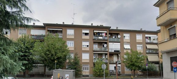3-Zimmer Doppelhaus in Legnano, Italy, Nr. 178042 9