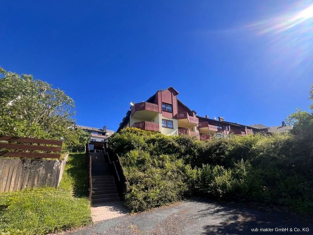 3 rooms Apartment in Hof, Germany No. 172833