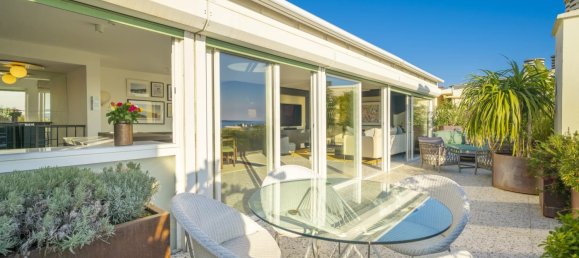 3 bedrooms Apartment in Cannes, France No. 1950 2