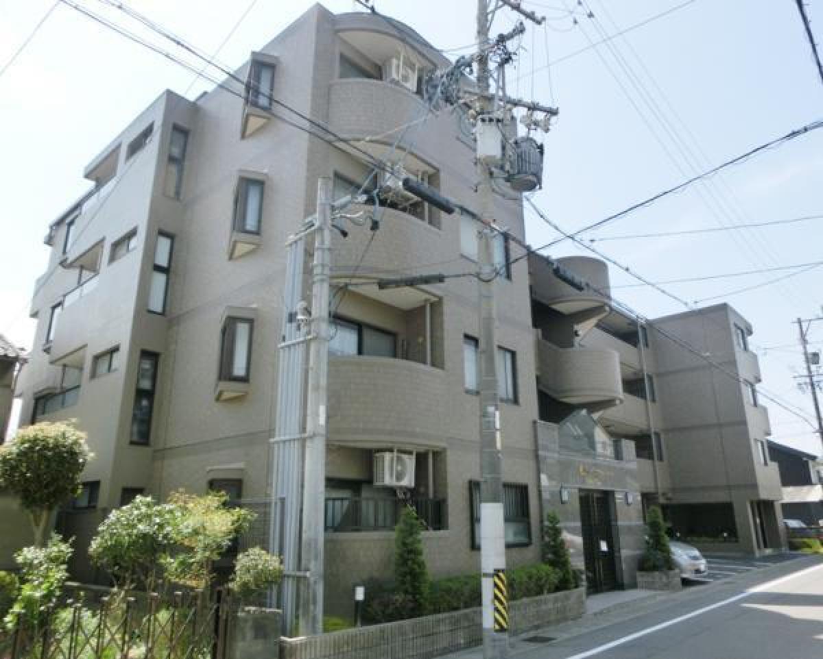 4 bedrooms Apartment in Gifu, Japan No. 3355