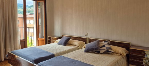 4 bedrooms Apartment in San Martin del Rey Aurelio, Spain No. 170805 5