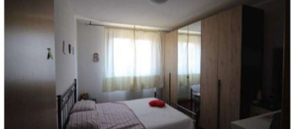 5-salle Appartement à Porto San Giorgio, Italy No. 93335 11