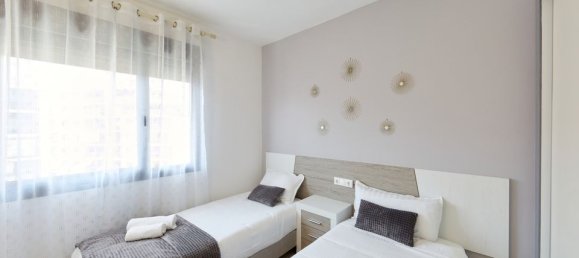 Apartamento de 2 dormitorios en Alicante, Spain No. 189910 16