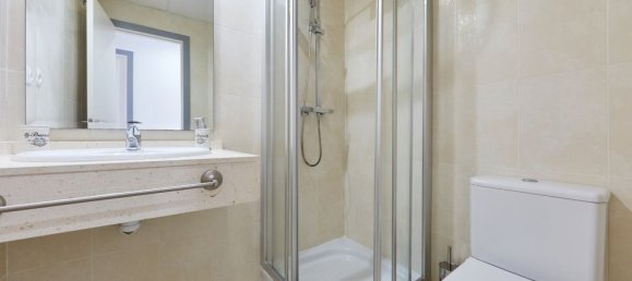 Apartamento de 2 dormitorios en Alicante, Spain No. 189910 8