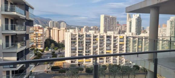 Apartamento de 2 dormitorios en Alicante, Spain No. 189910 3