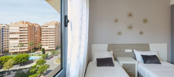 Apartamento de 2 dormitorios en Alicante, Spain No. 189910 19
