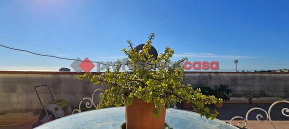 Apartamento de 7 divisões em Sant'Agata li Battiati, Italy N.º 36718 23