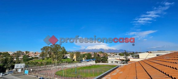 Apartamento de 7 divisões em Sant'Agata li Battiati, Italy N.º 36718 7