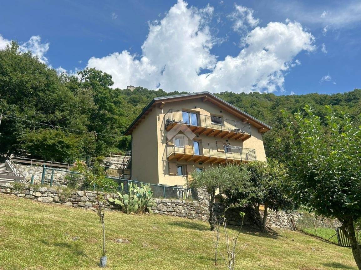 2 bedrooms House in Civo, Italy No. 121419