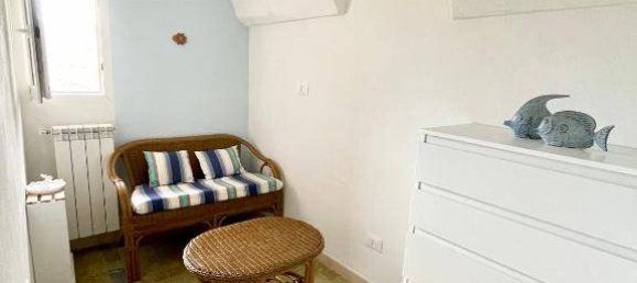 2-salle Appartement à Ventimiglia, Italy No. 101423 17