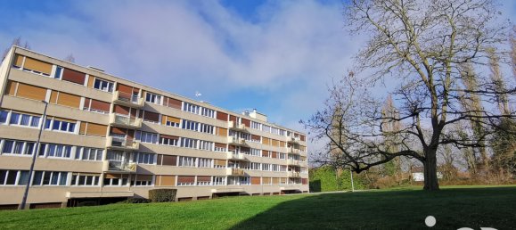 3 rooms Apartment in Marly, France No. 45934 12