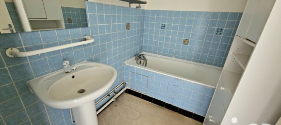 3 rooms Apartment in Marly, France No. 45934 10