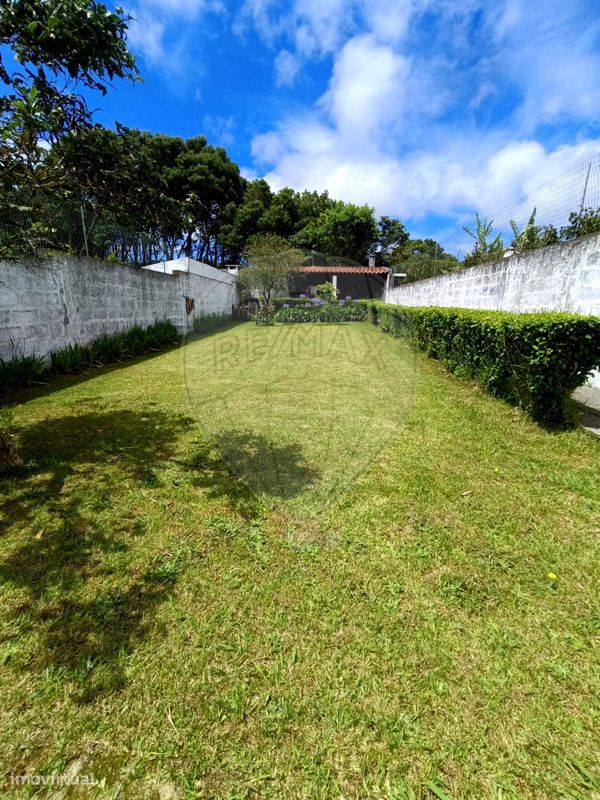 3 bedrooms House in Ponta Delgada, Portugal No. 33700