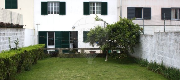 3 bedrooms House in Ponta Delgada, Portugal No. 33700 3