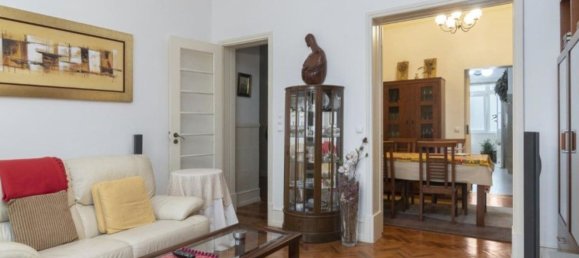 4 bedrooms Apartment for sale in Lisbon, Portugal № 142876 3