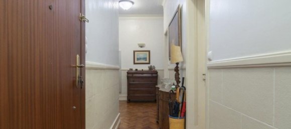 4 bedrooms Apartment for sale in Lisbon, Portugal № 142876 10